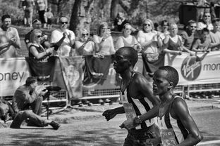 爱游戏智能体验-乌干达女篮在非洲锦标赛中奋勇争夺，未来可期，乌干达女子篮球联赛